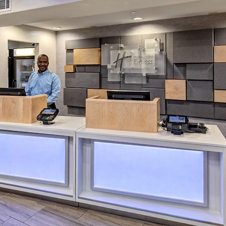 Holiday Inn Express Hotel & Suites Memphis Southwind, An Ihg Hotel Екстериор снимка