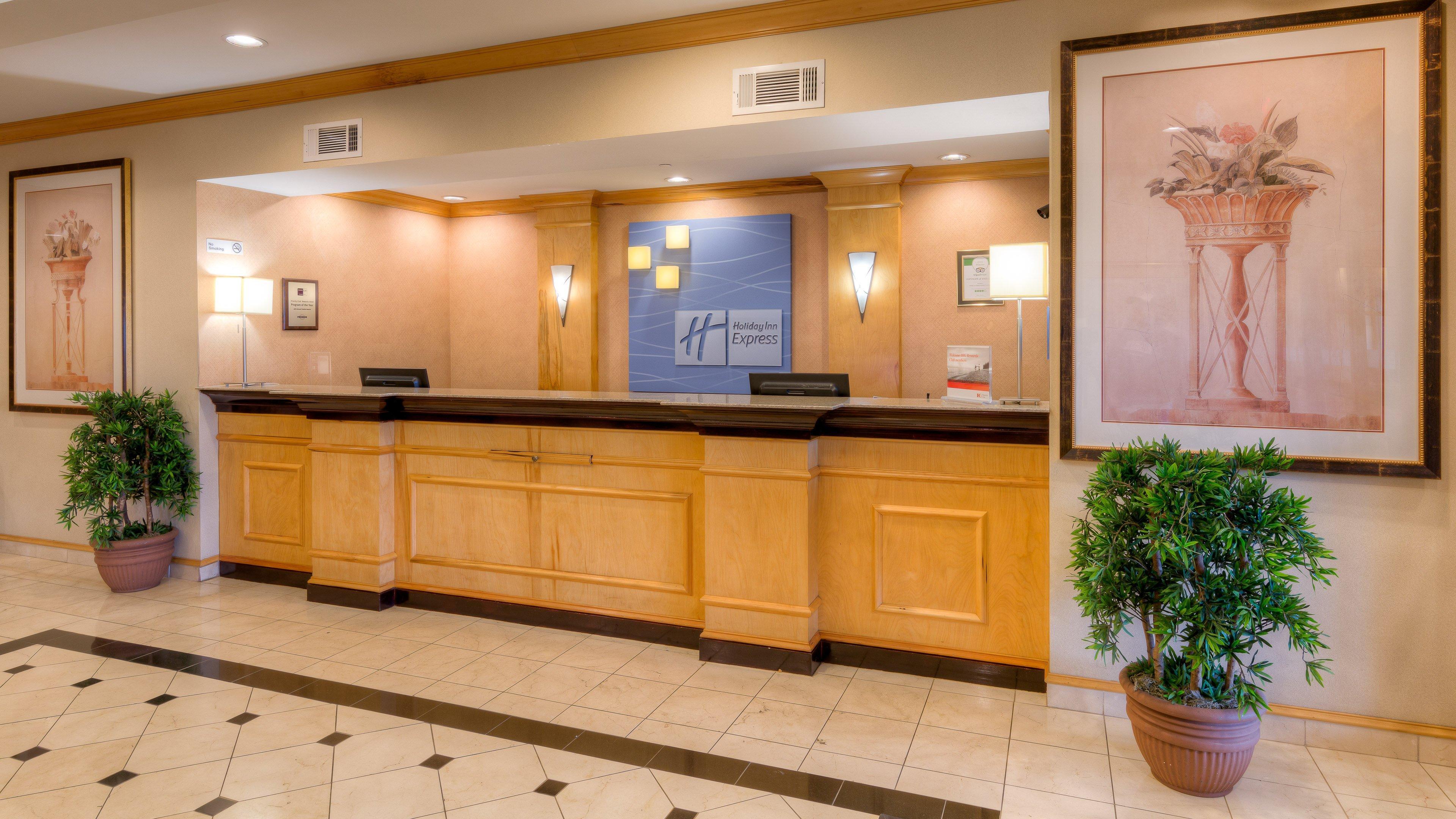 Holiday Inn Express Hotel & Suites Memphis Southwind, An Ihg Hotel Екстериор снимка