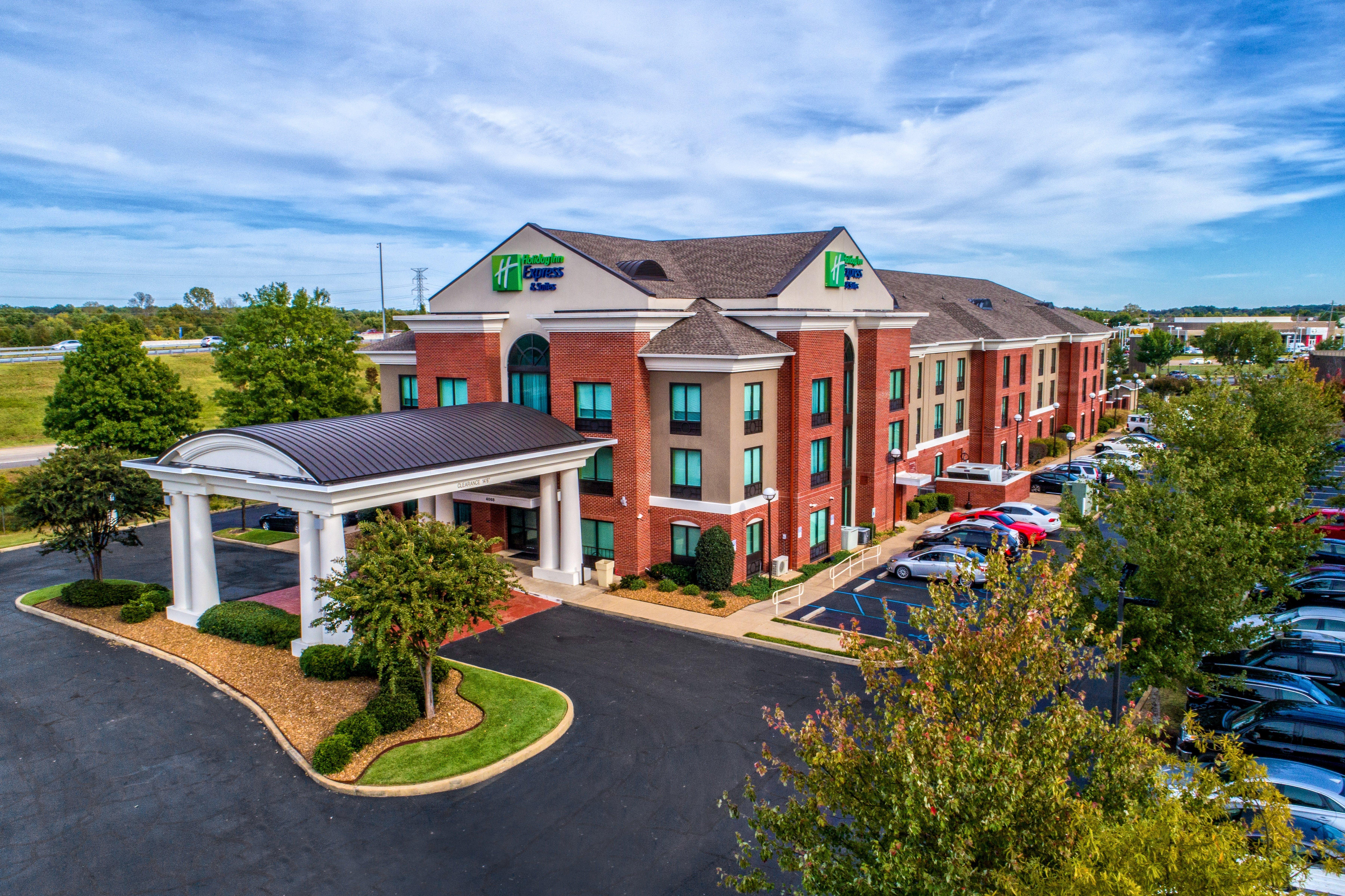 Holiday Inn Express Hotel & Suites Memphis Southwind By Ihg Екстериор снимка